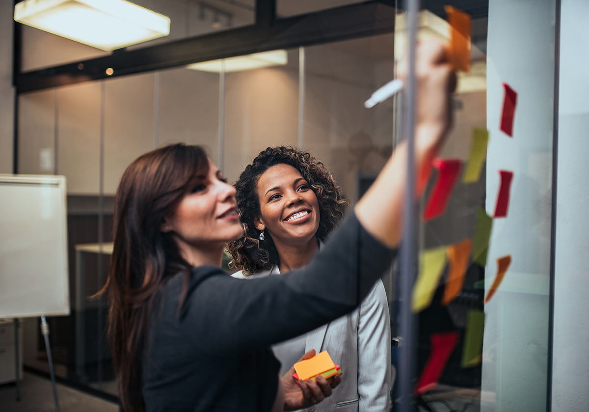 como fazer um brainstorming e gerar novas ideias de negócio