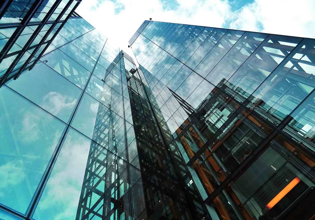 Grandes fusões e aquisições de 2020 em Portugal e no mundo|Número e valor de fusões e aquisições a nível global